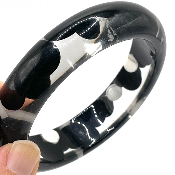 Vintage Clear Black White Lucite Aspirin Pill Style Polka Dot Bangle Bracelet - Picture 9 of 15